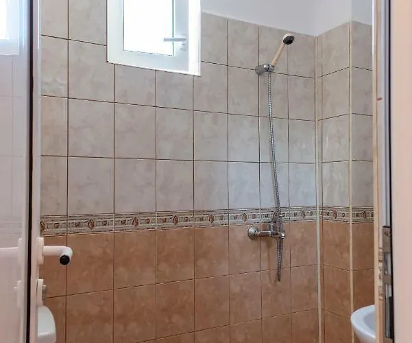 Casa de hóspedes Gradina 3*